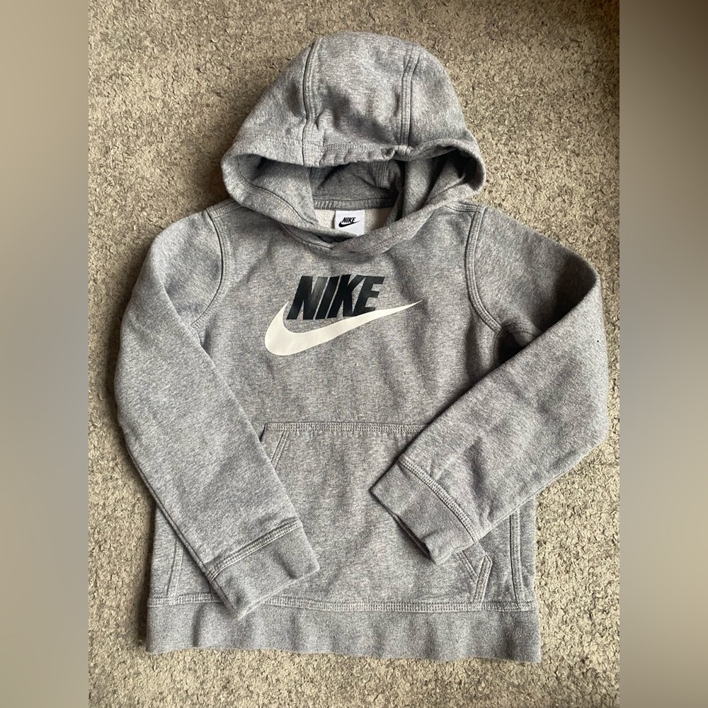Nike Pullover Hoodie